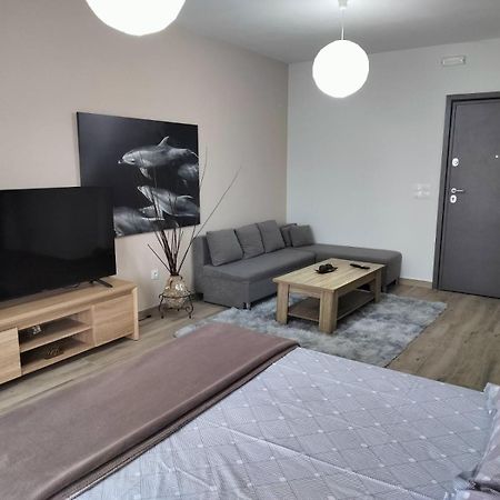 Luxurious 4Th Floor Apartment With Elevator 亚历山德鲁波利斯 外观 照片